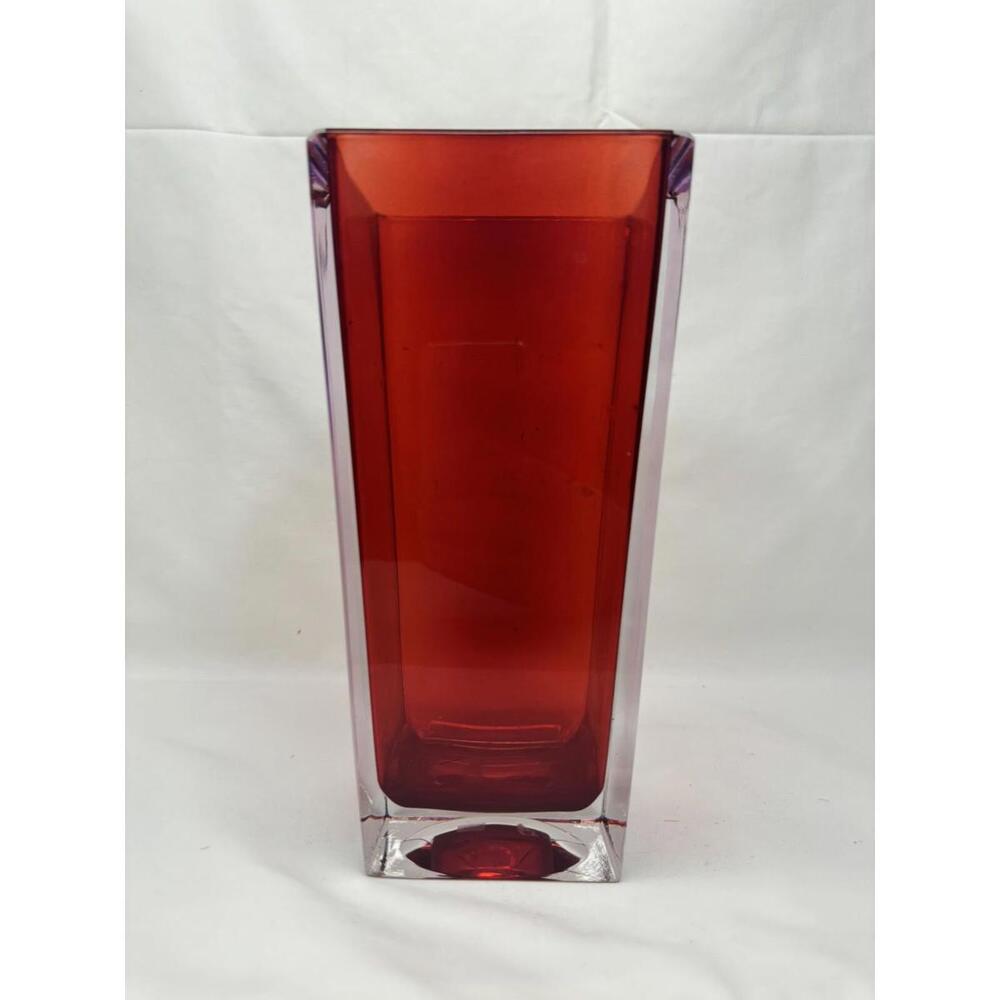 AMBERINA RED SQUARE FLOWER VASE THICK CLEAR STEM 9.75 INCHES
